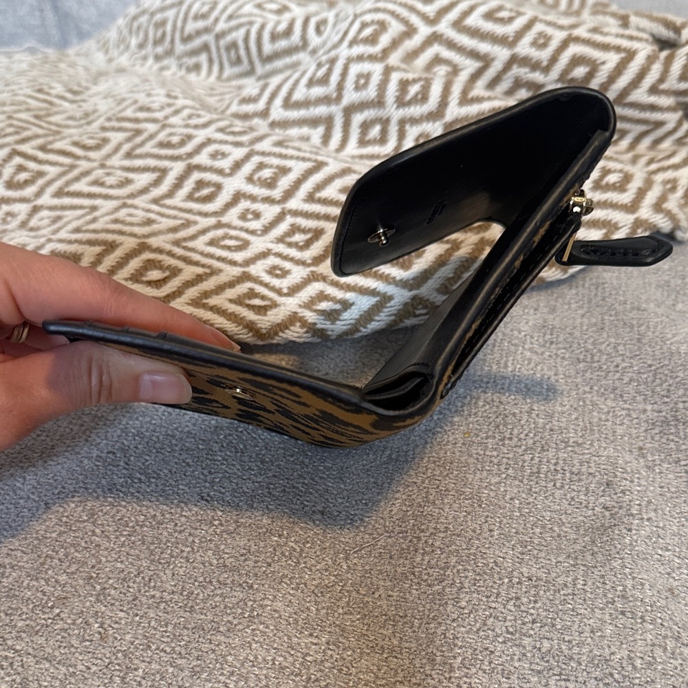 Coach Tan and Black Leopard Print Bifold Wallet - Picture 5 of 6